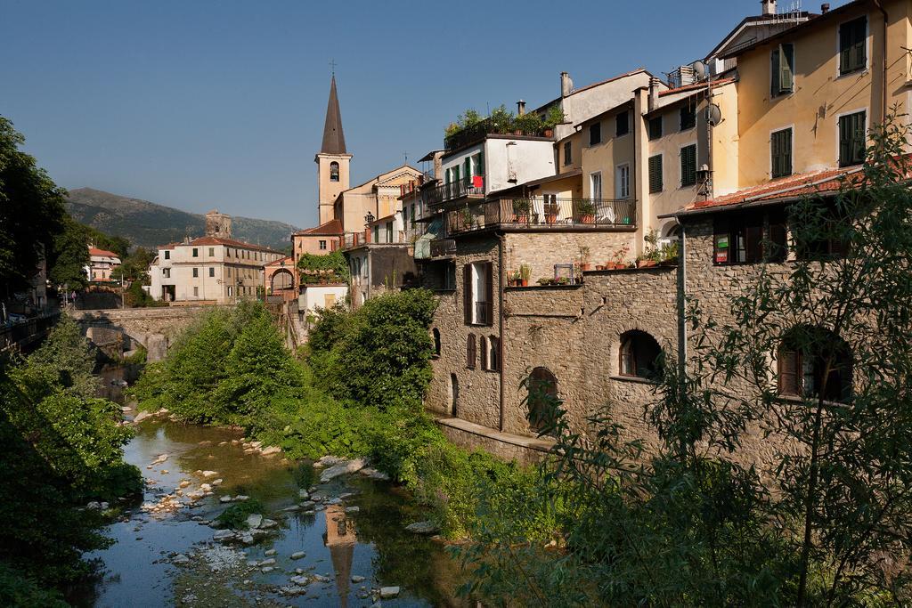Il Cuore Del Borgo - Holiday Home Borgomaro Eksteriør bilde